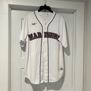 Ken Griffey Jr. stitched nike jersey. Size M.